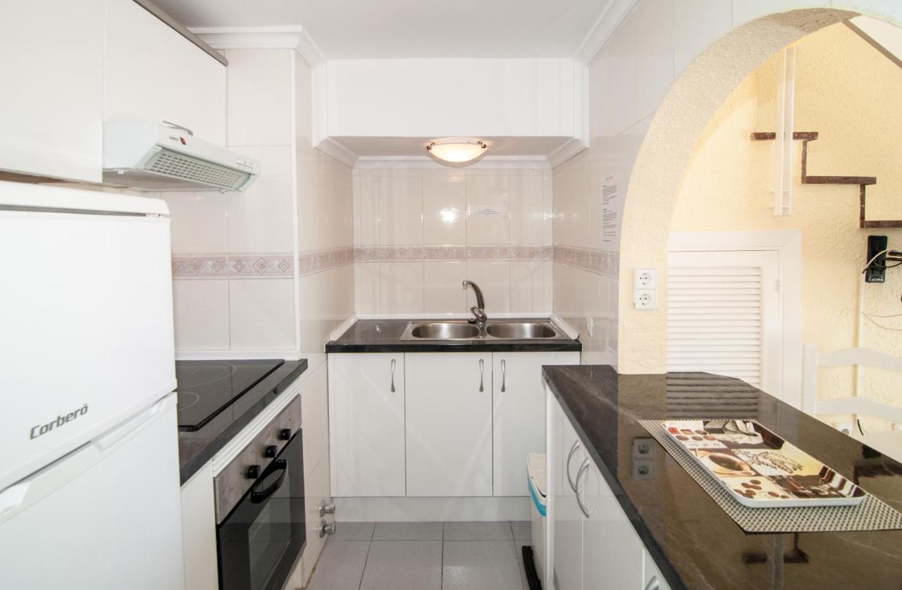 Skol 911A 1 Bedroom Duplex With Sea Views มาร์เบยา ภายนอก รูปภาพ