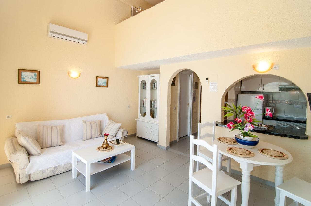 Skol 911A 1 Bedroom Duplex With Sea Views มาร์เบยา ภายนอก รูปภาพ